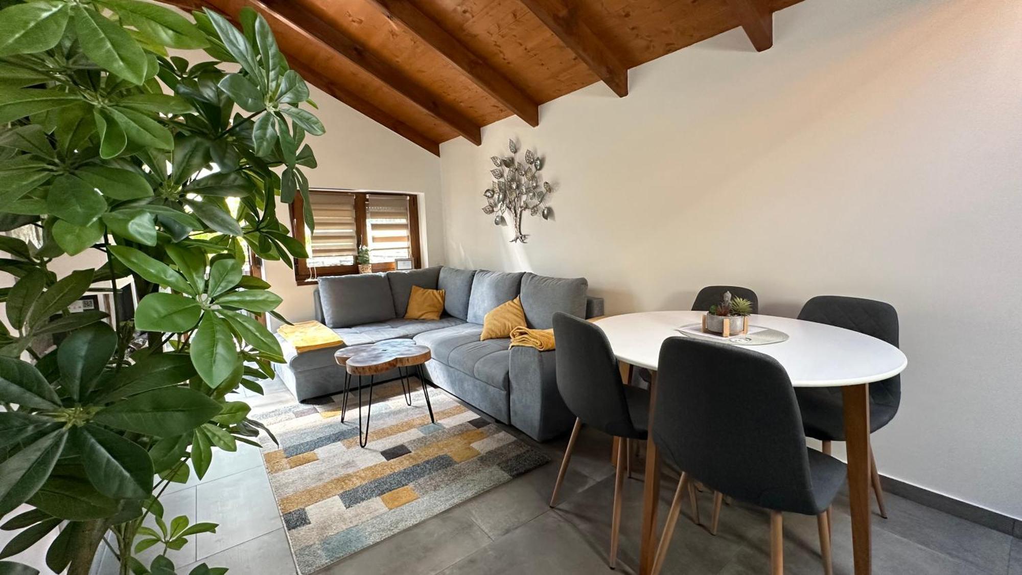 Limo Apartman Fonyód Zewnętrze zdjęcie